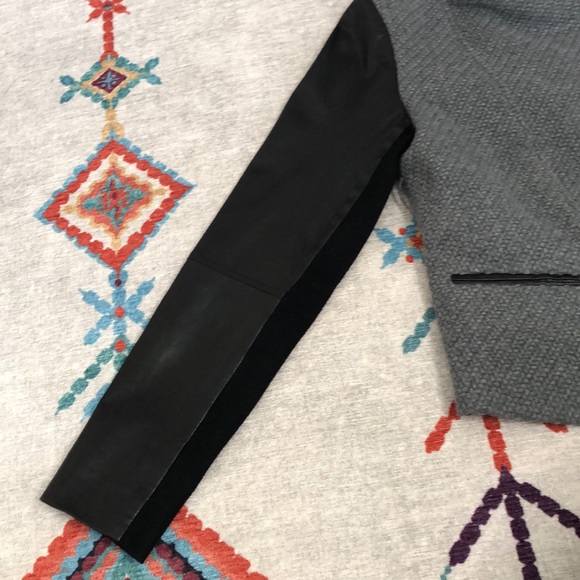 Vince Tweed and Leather jacket - Picture 11 of 13